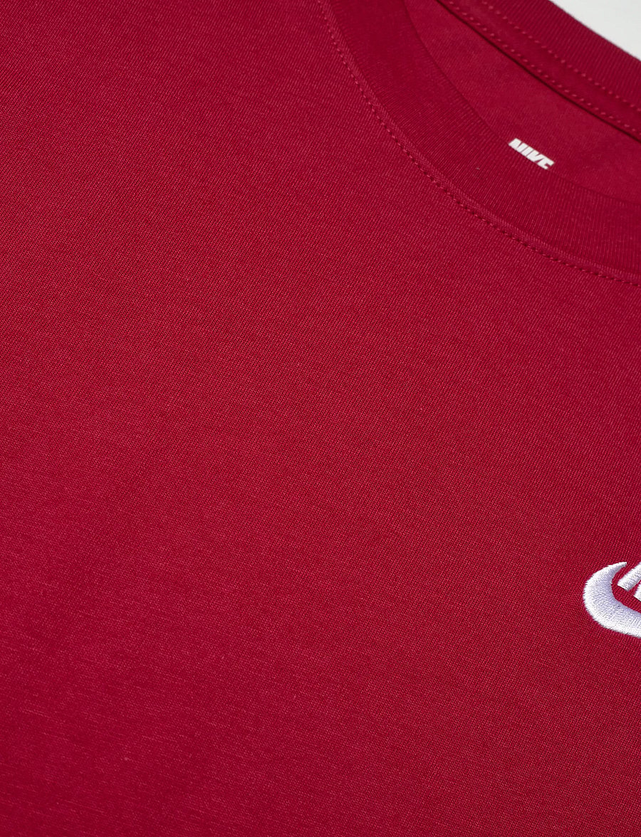 Nike - K NSW TEE EMB FUTURA LBR - sporditopid - tough red - 2