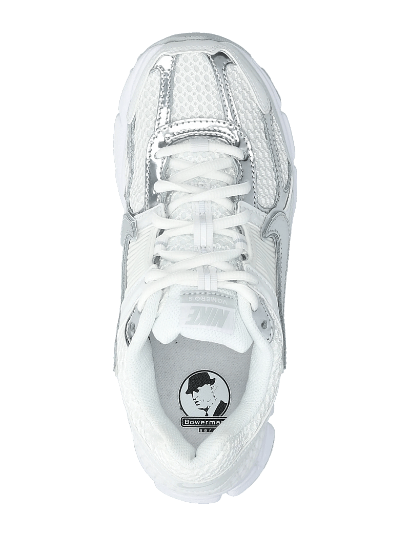 Nike - NIKE ZOOM VOMERO 5 - låga sneakers - white/metallic silver-summit white - 3