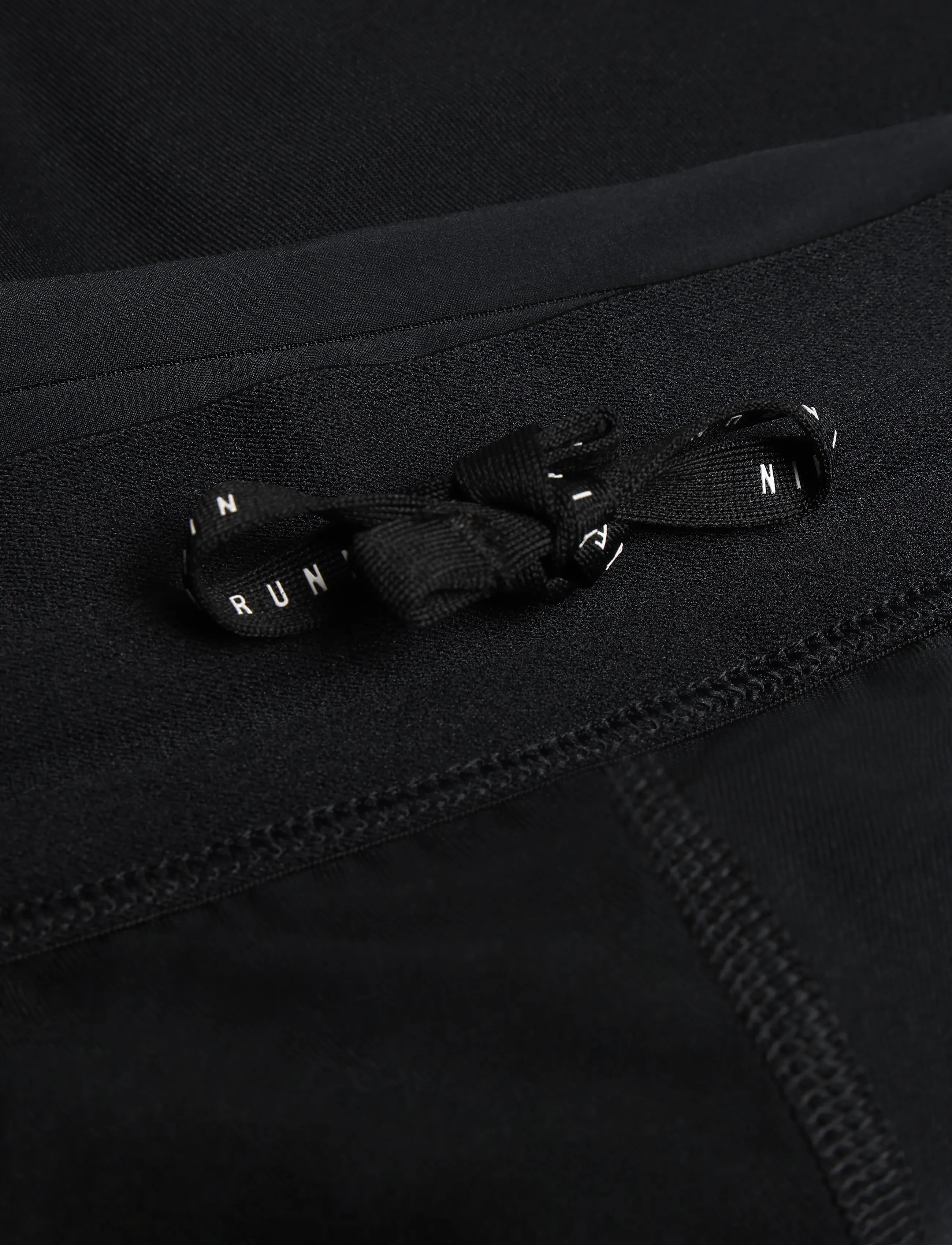 Nike - Nike Swift Dri-Fit 2N1 SHRT - laufshorts - black/reflective silv - 2