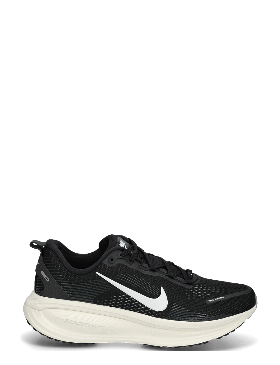 Nike - Nike Vomero 18 Road Running Sh - jooksujalatsid - black/summit white-sail-colleg - 2