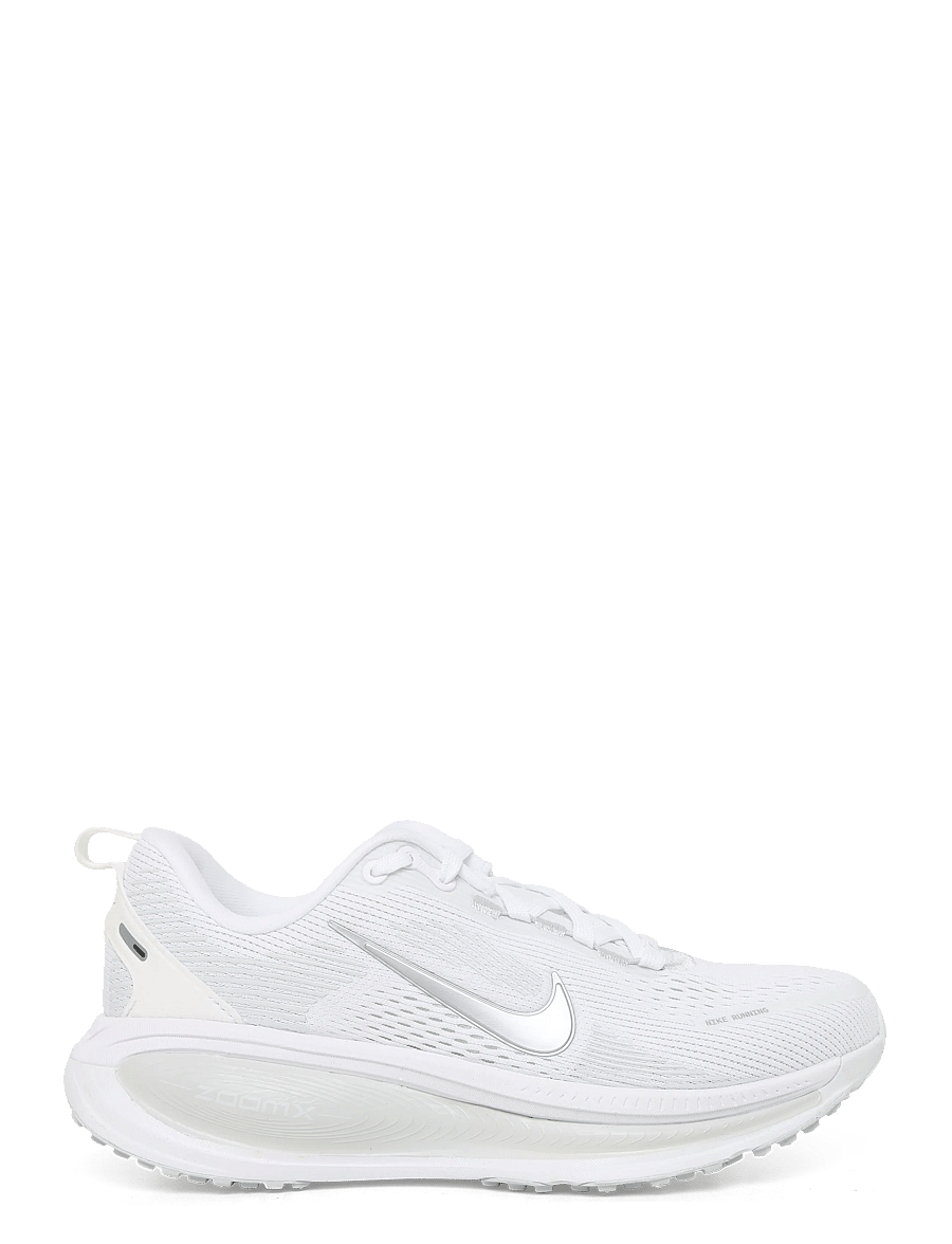 Nike - W NIKE VOMERO 18 - löparskor - white/metallic silver-photon d - 1