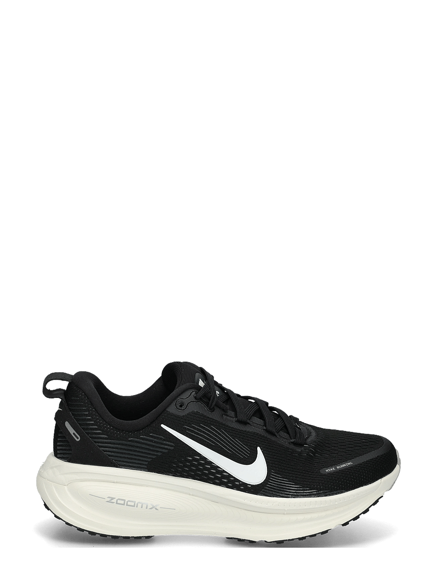 Nike - W NIKE VOMERO 18 - jooksujalatsid - black/summit white-sail-colleg - 2