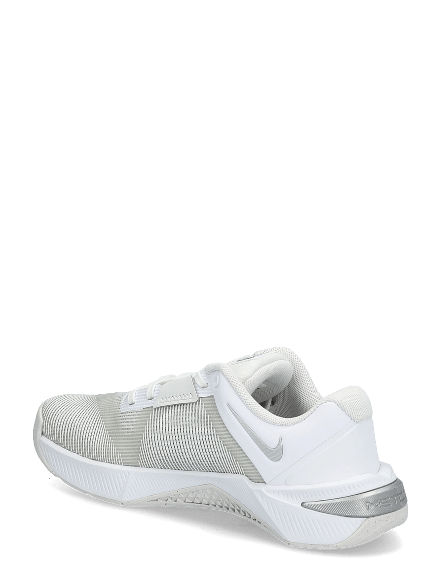 Nike - W NIKE METCON 10 - training shoes - white/metallic silver-platinum - 1