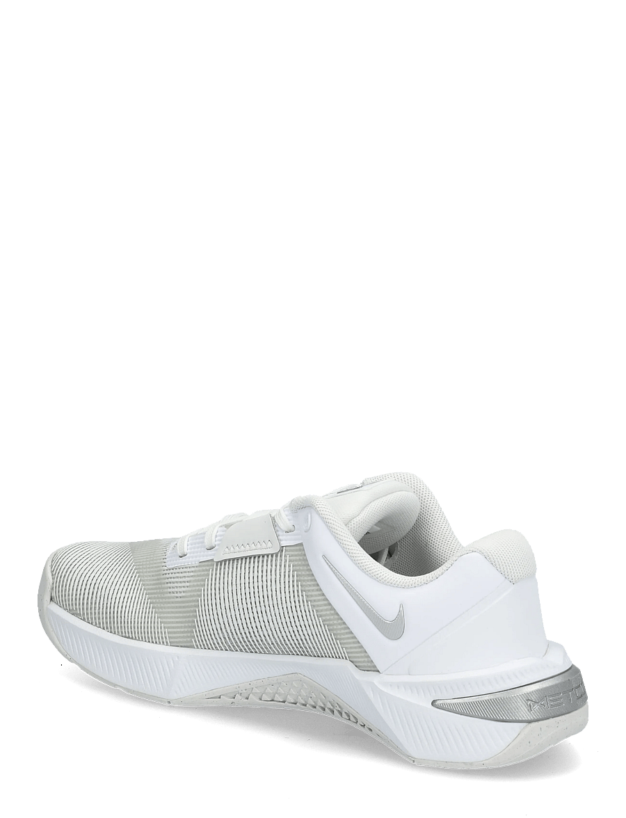 Nike - W NIKE METCON 10 - træningssko - white/metallic silver-platinum - 1
