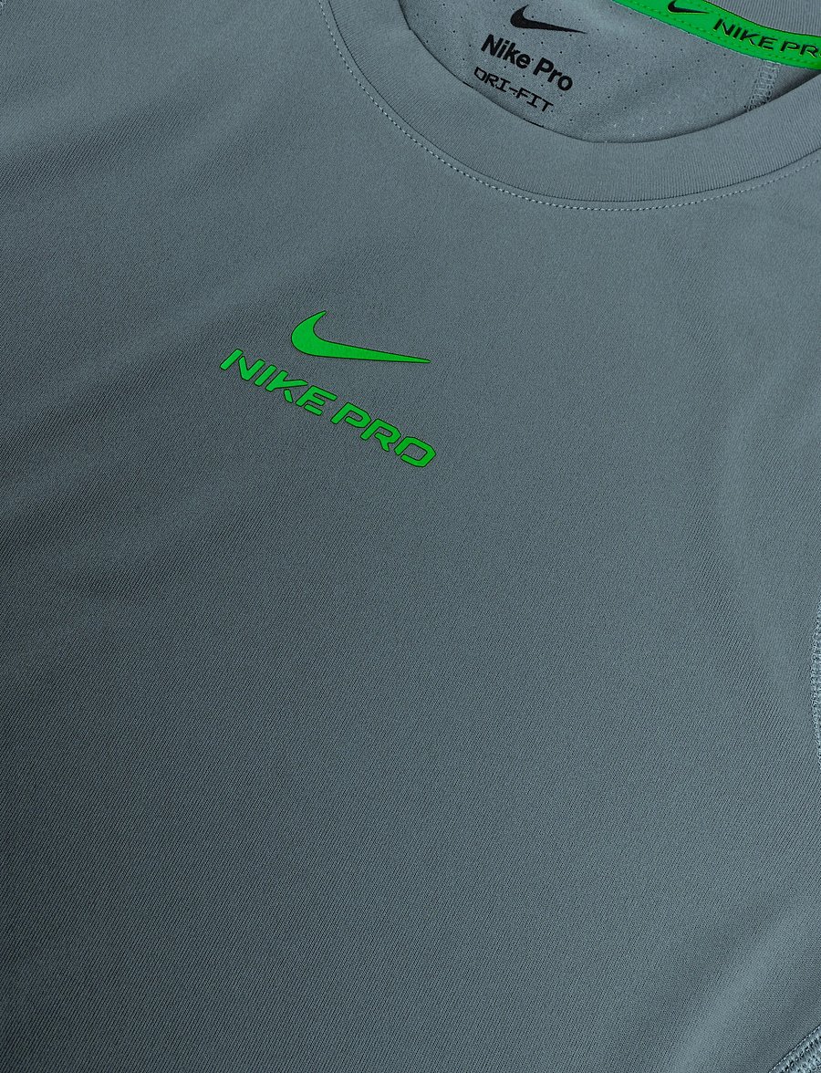 Nike - Nike Pro Training Top - oberteile & t-shirts - mineral slate/green strike - 2