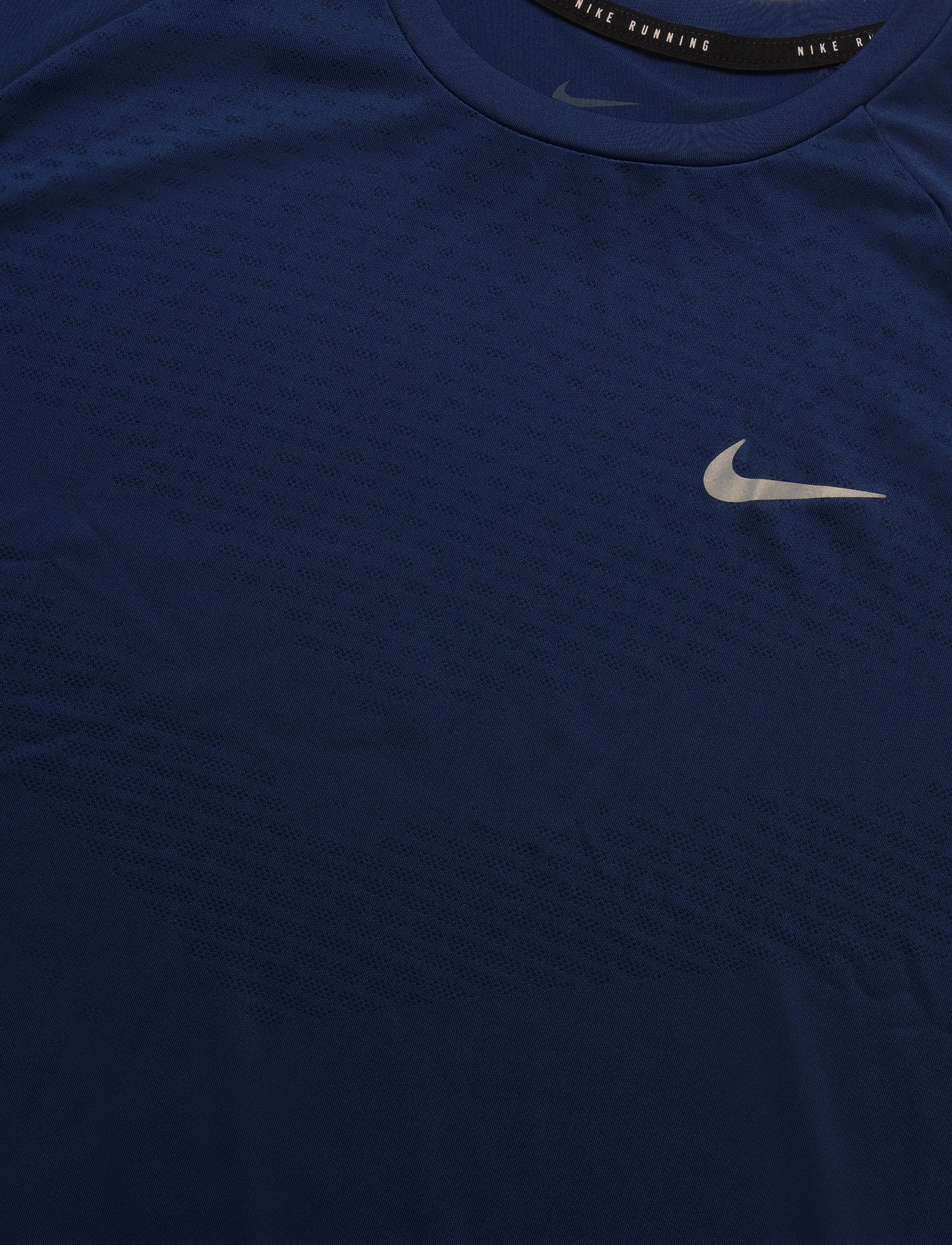Nike - Nike Stride Dri-Fit ADV Top - t-shirts - midnight navy/reflective silv - 2