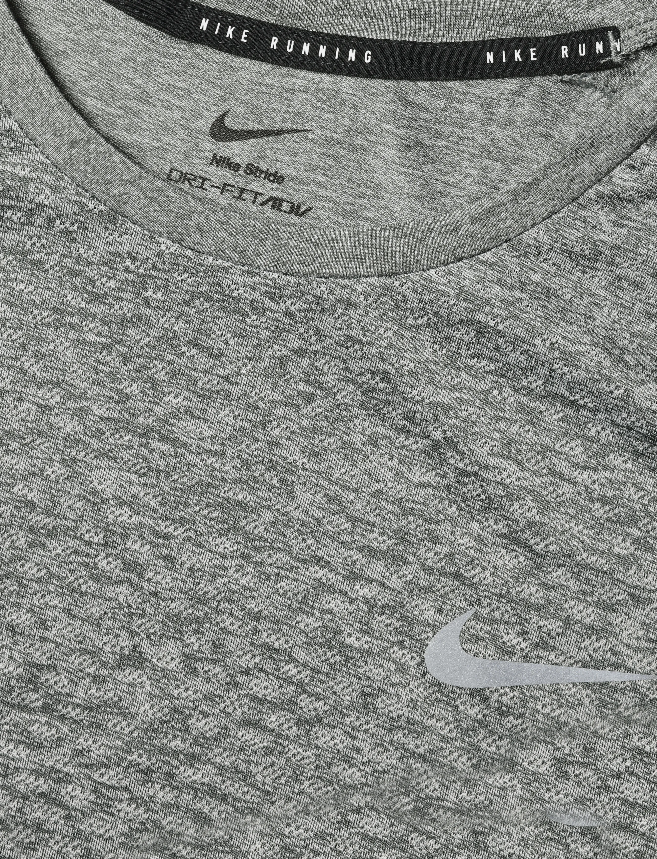 Nike - Nike Stride Dri-Fit ADV Top - t-särgid - smoke grey/htr/reflective silv - 2