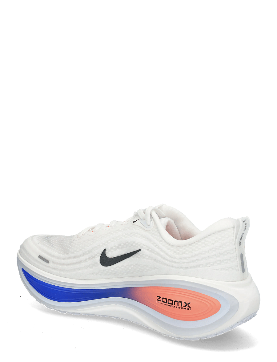 Nike - NIKE VOMERO PLUS - løbesko - white/black-atomic pink-racer - 1