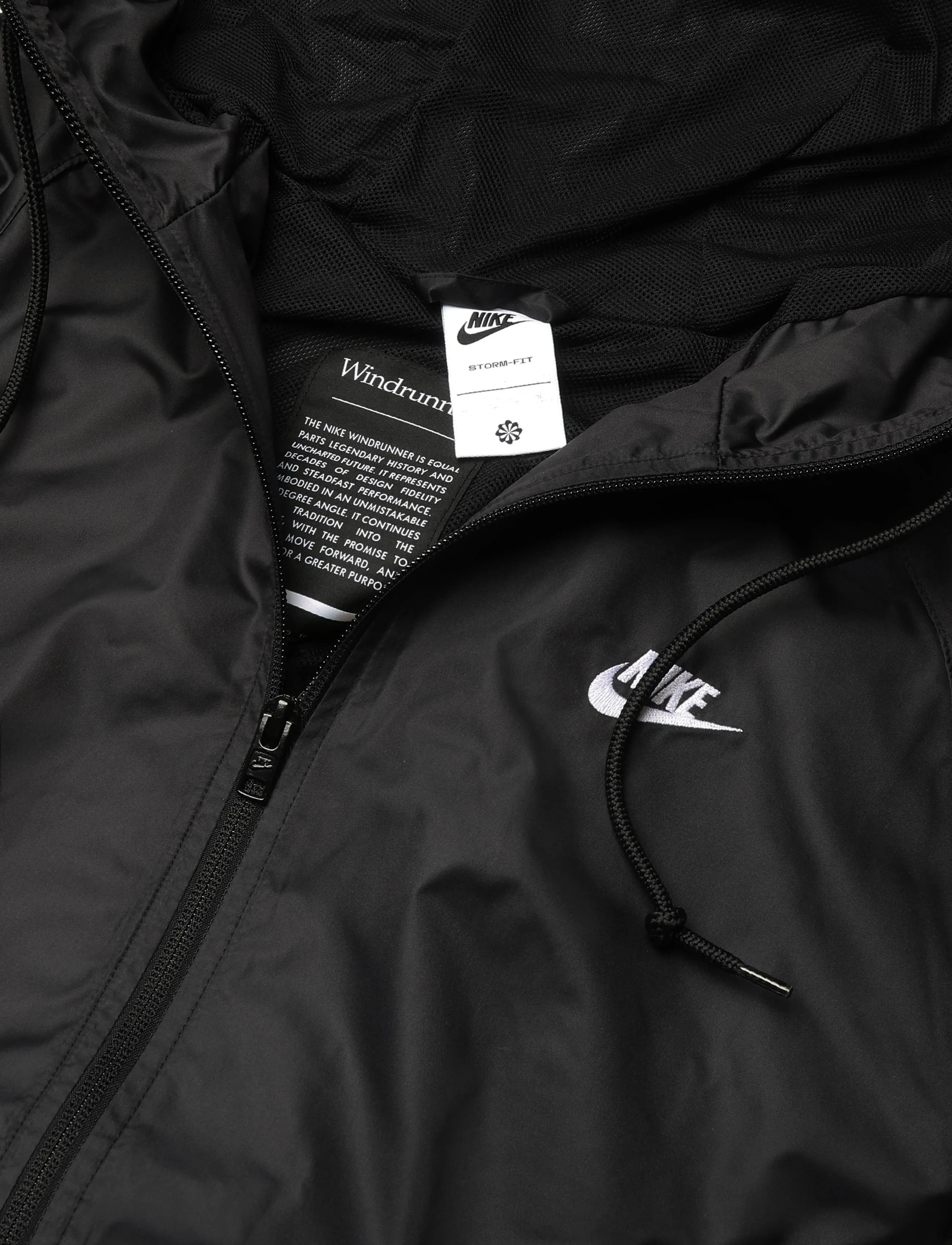 Nike - Nike Wind Resistant Jacket 26 - freizeitjacken - black/white - 2