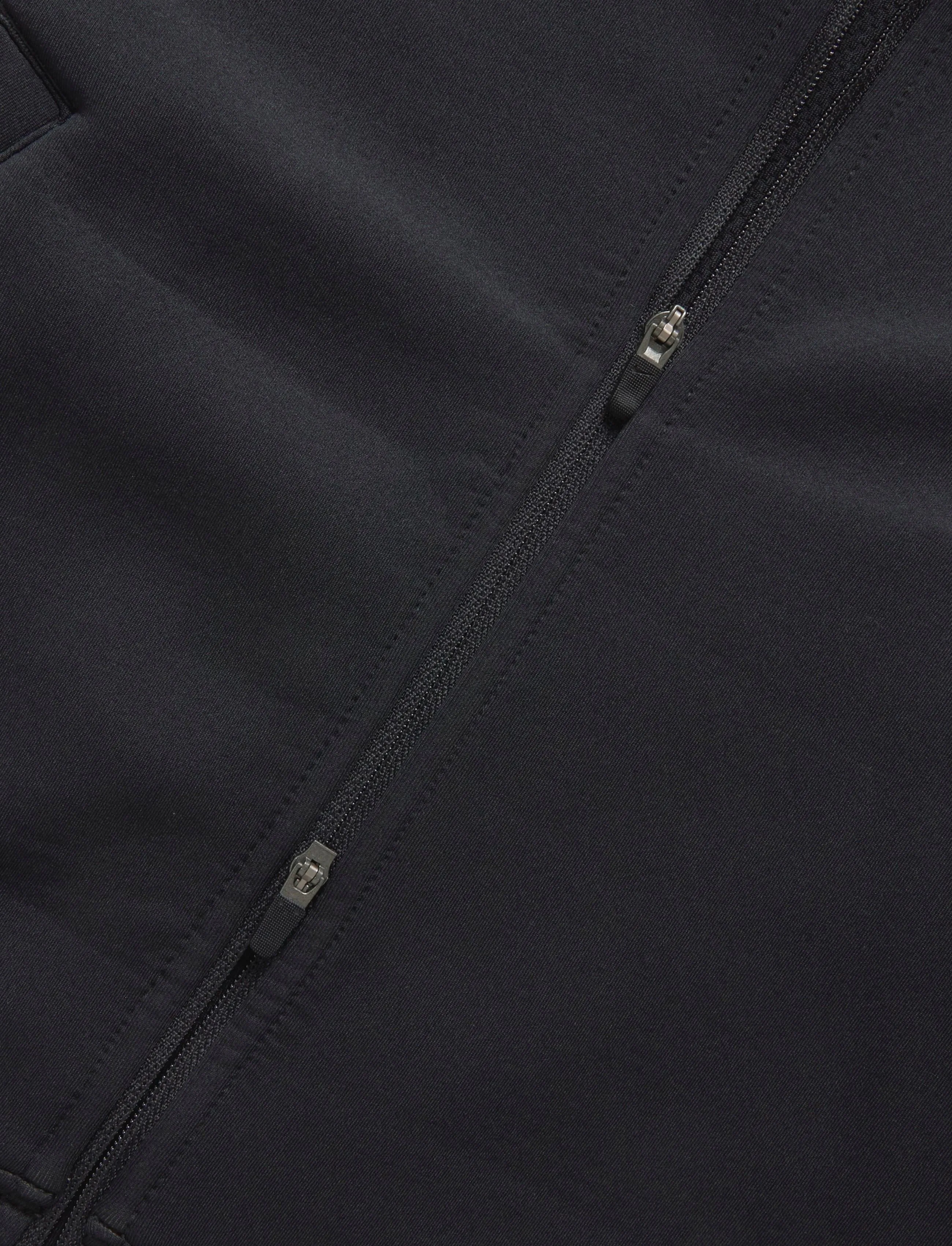 Nike - W NKCT DF ADVTG JKT FZ - spordijakid - black/white - 3