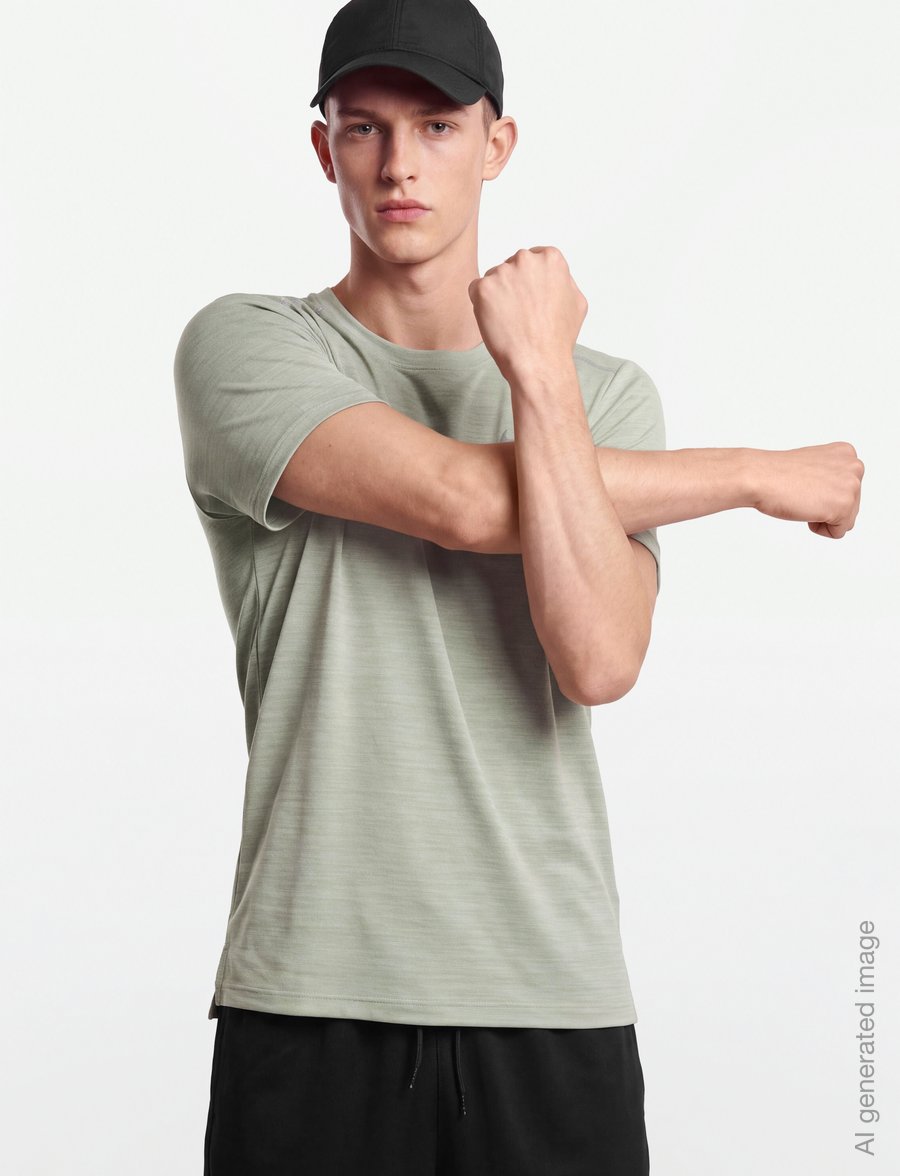 Nike - Nike Dri-Fit Miler Top - sports tops - spruce fog/barely green/reflec - 3
