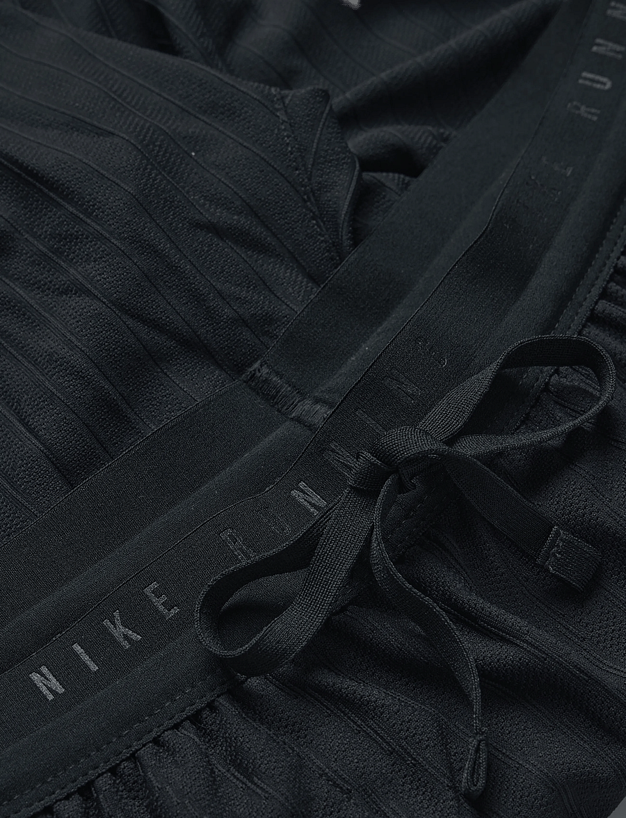 Nike - NIKE AF STRIDE 5BF SHORT - lühikesed jooksupüksid - black/reflective silv - 2