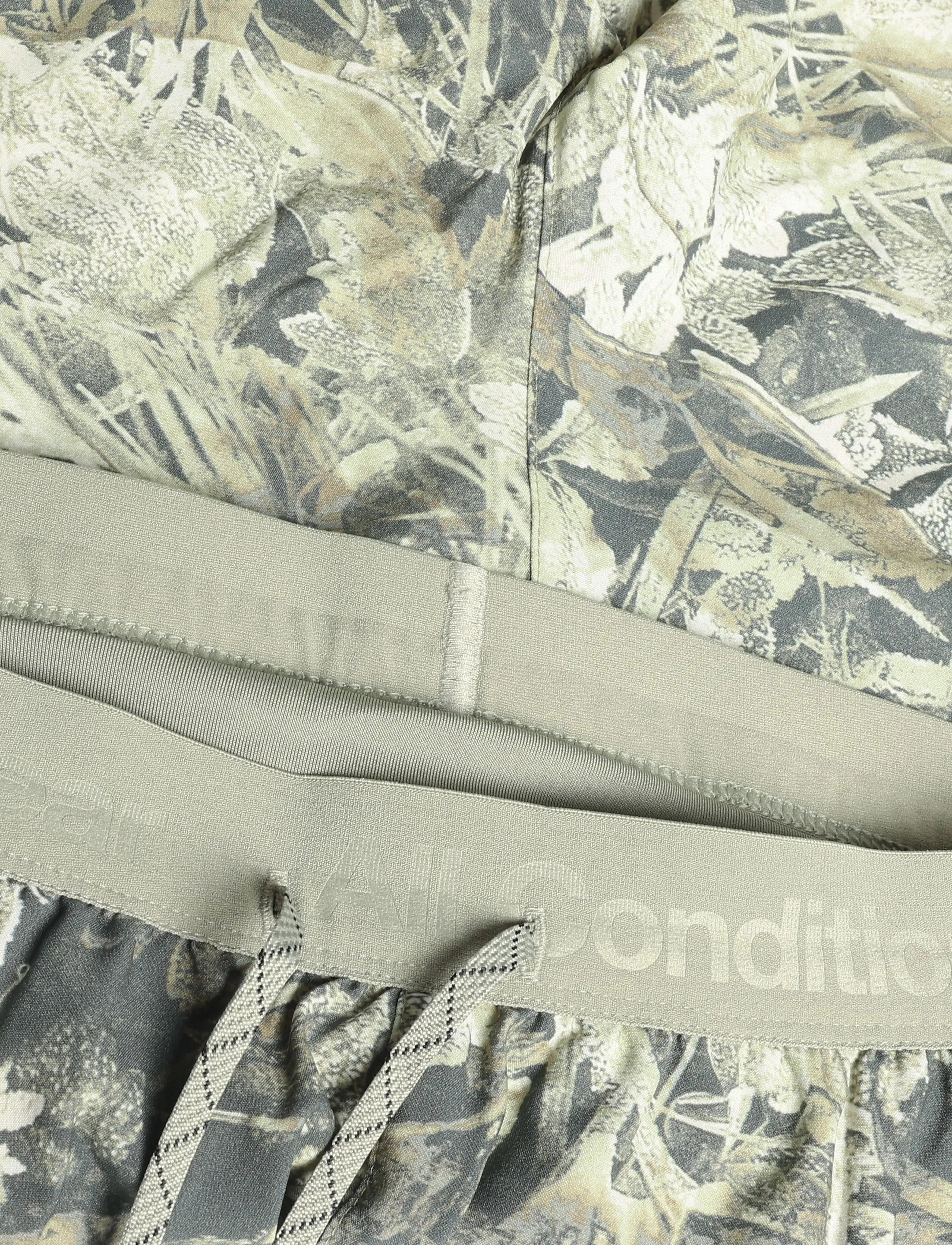 Nike - M ACG DF ESSENTIAL 6BF SH AOP - träningsshorts - sequoia/light army/summit whit - 2