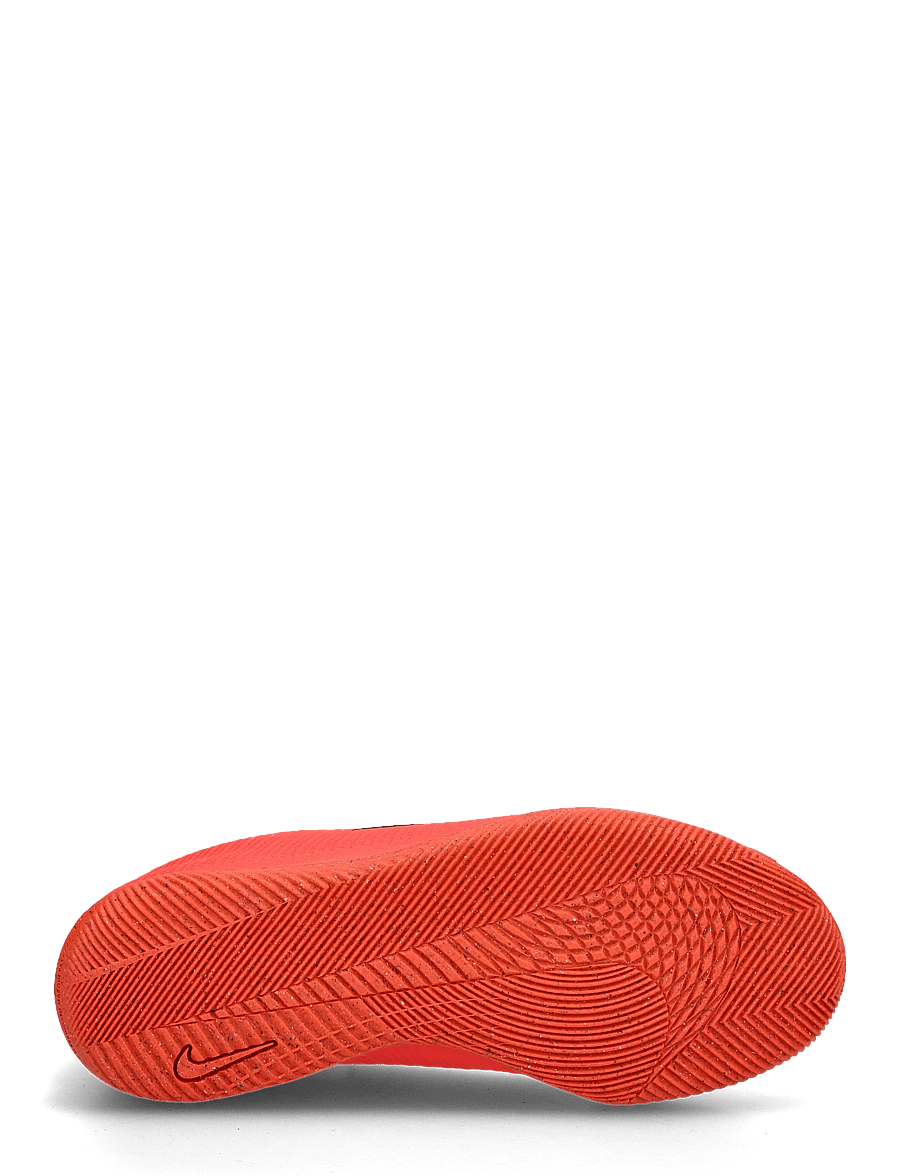 Nike - JR VAPOR 17 CLUB IC - fußballstiefel - bright crimson/blur - 4