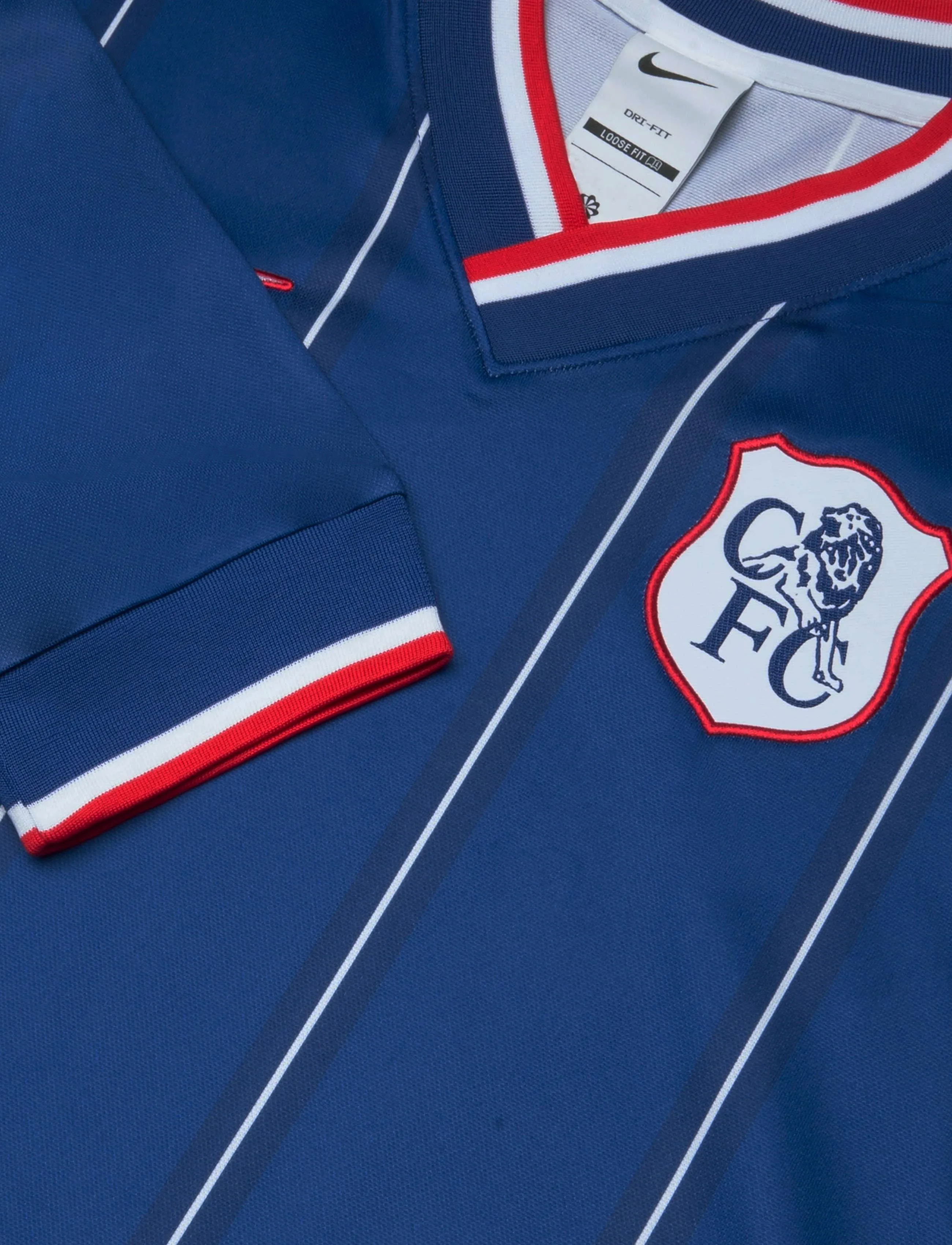 Nike - Chelsea F.C. Energy Third Dri-FIT Football Long-Sleeve Shirt - fodboldtrøjer - rush blue/global red/white - 2
