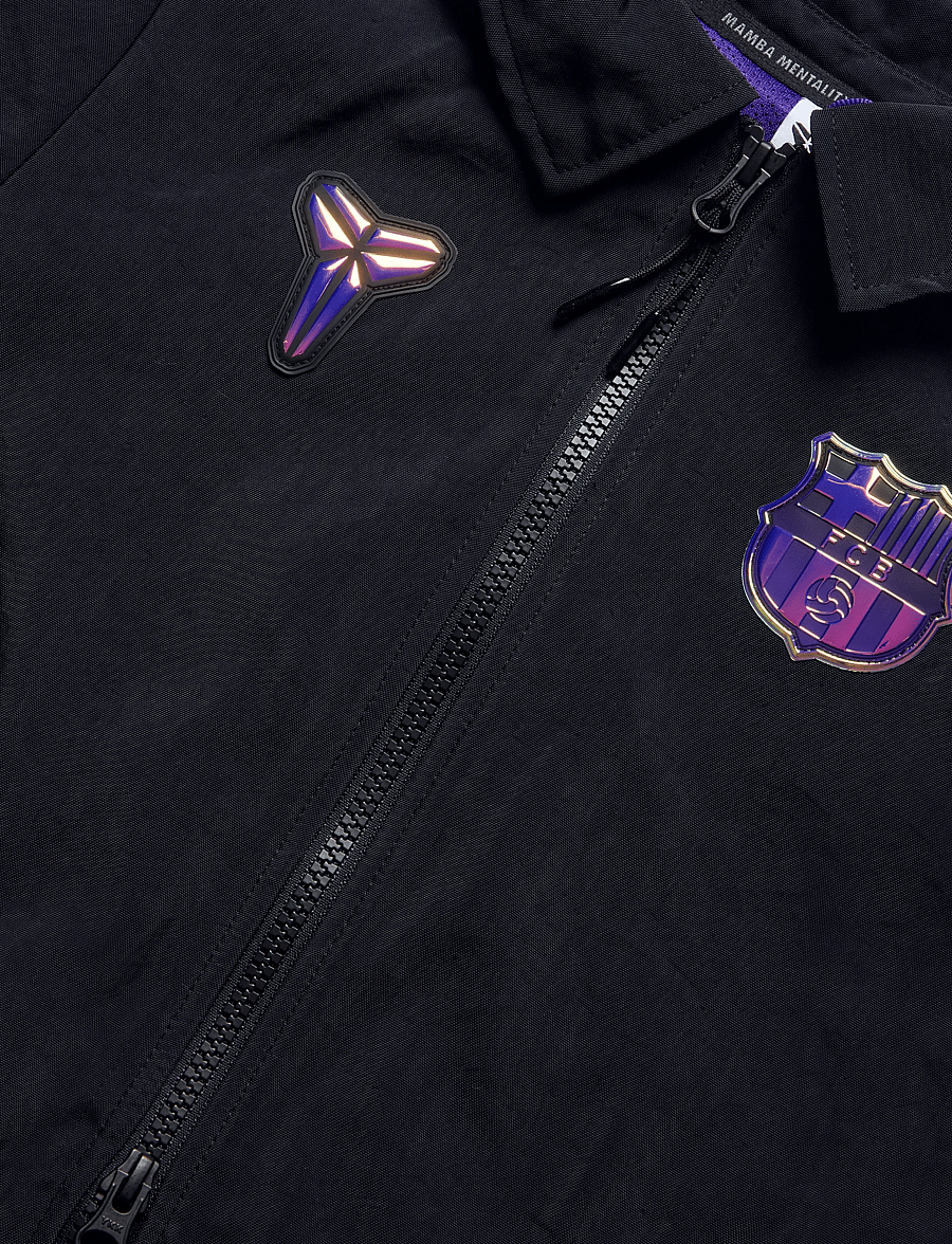 Nike - FCB KB K NK WVN JKT KF AW - black/field purple/black - 2