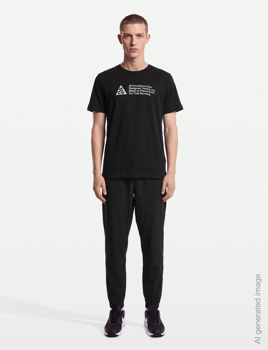 Nike - Nike ACG Tee Trail Logo - t-shirts - black - 0