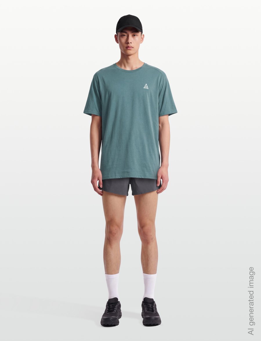 Nike - Nike ACG Dri-Fit Advanced Solar Chase - t-shirts - mineral slate/sea glass/summit - 0