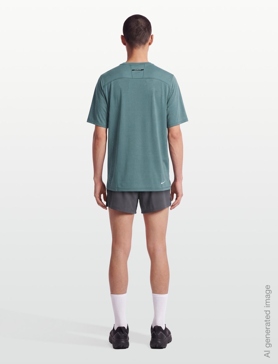 Nike - Nike ACG Dri-Fit Advanced Solar Chase - t-shirts - mineral slate/sea glass/summit - 4