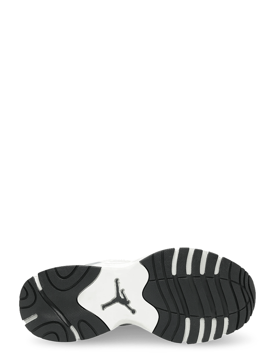 Nike - WMNS JORDAN TRUNNER FLOW - low top sneakers - summit white/black-metallic si - 4