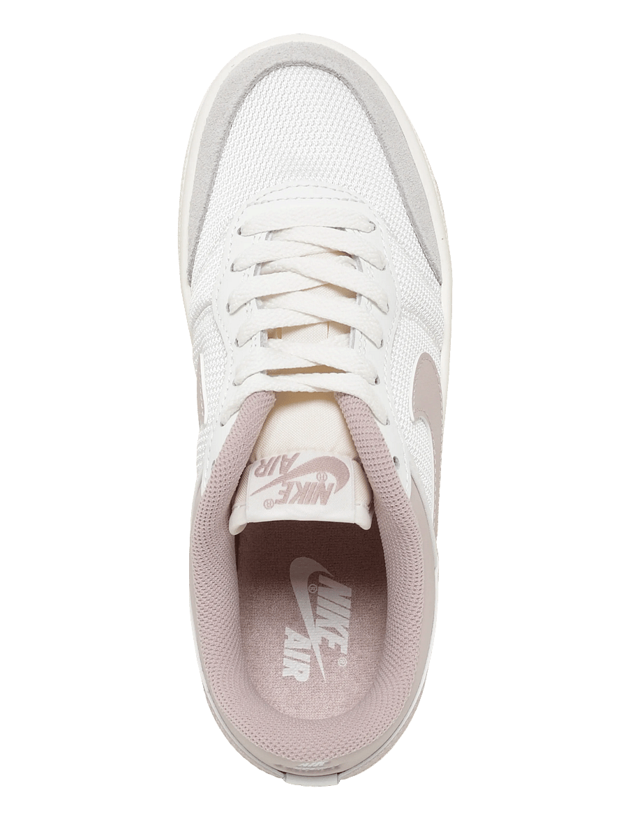 Nike - WMNS AIR JORDAN SKYLINE LOW - low top sneakers - summit white/particle rose-neu - 3