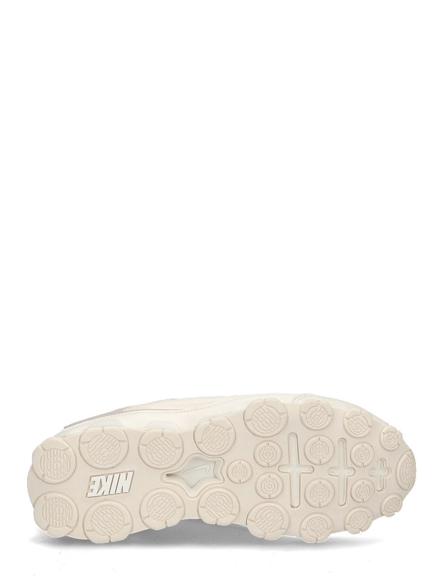 Nike - W NIKE REAX 8 NSW SL - niedrige sneakers - chalk/mtlc red bronze-silt red - 4