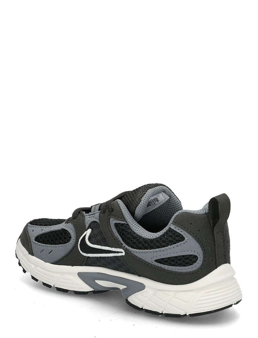 Nike - NIKE V5 RNR SUEDE LACE (PS) - lave sneakers - anthracite/black-cool grey-new - 1