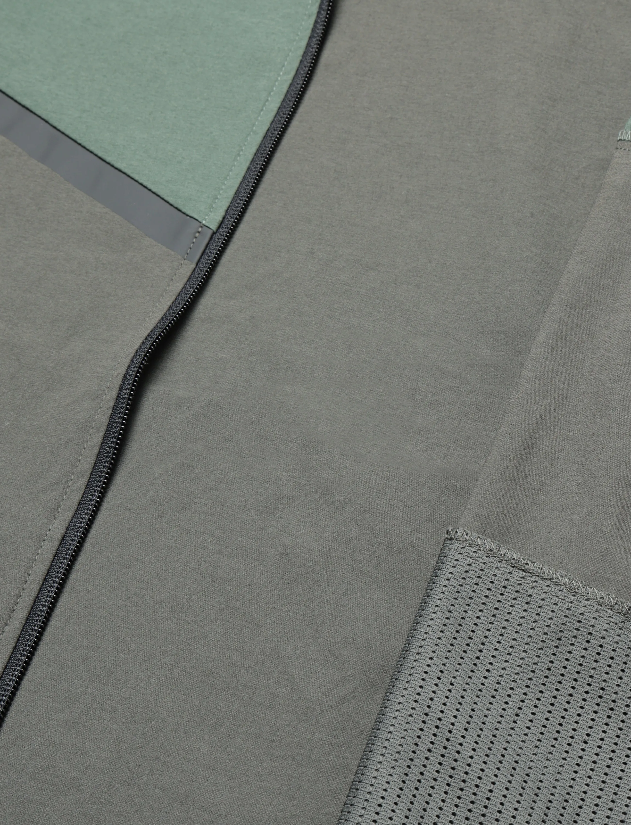 Nike - Nike Dri-Fit Tech Woven Full-Zip Jacket - freizeitjacken - newsprint/camo green/illusion - 4