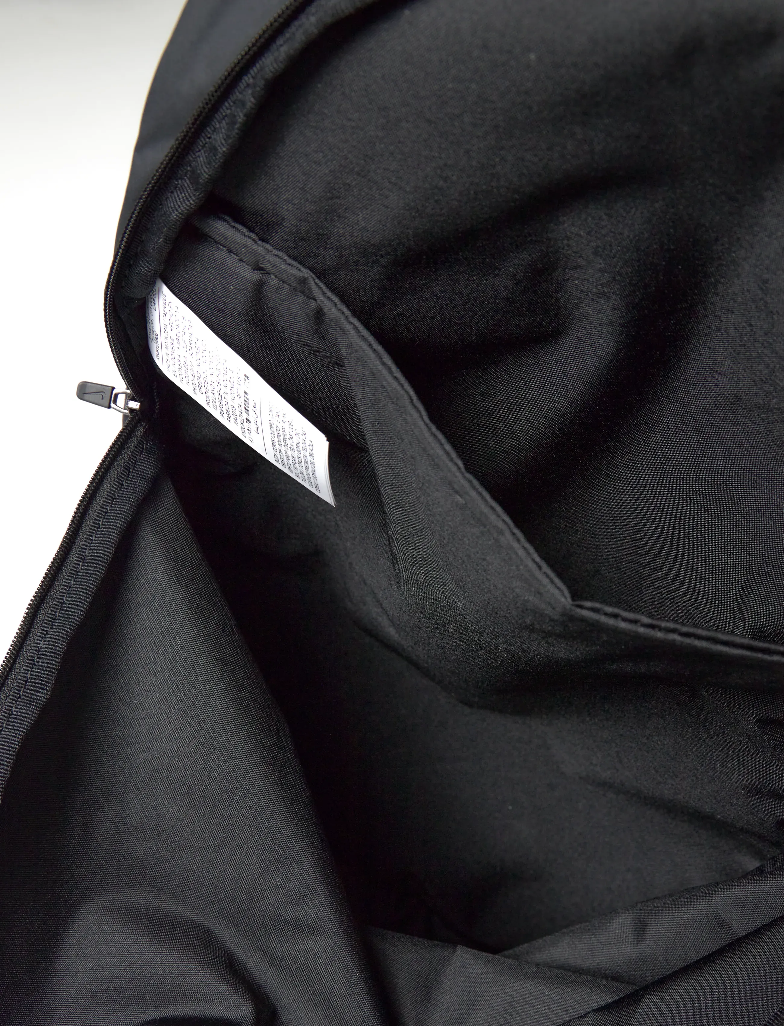 NIKE Equipment - NIKE COMMUTER ELITE BACKPACK - running equipment - black/black/silver - 5