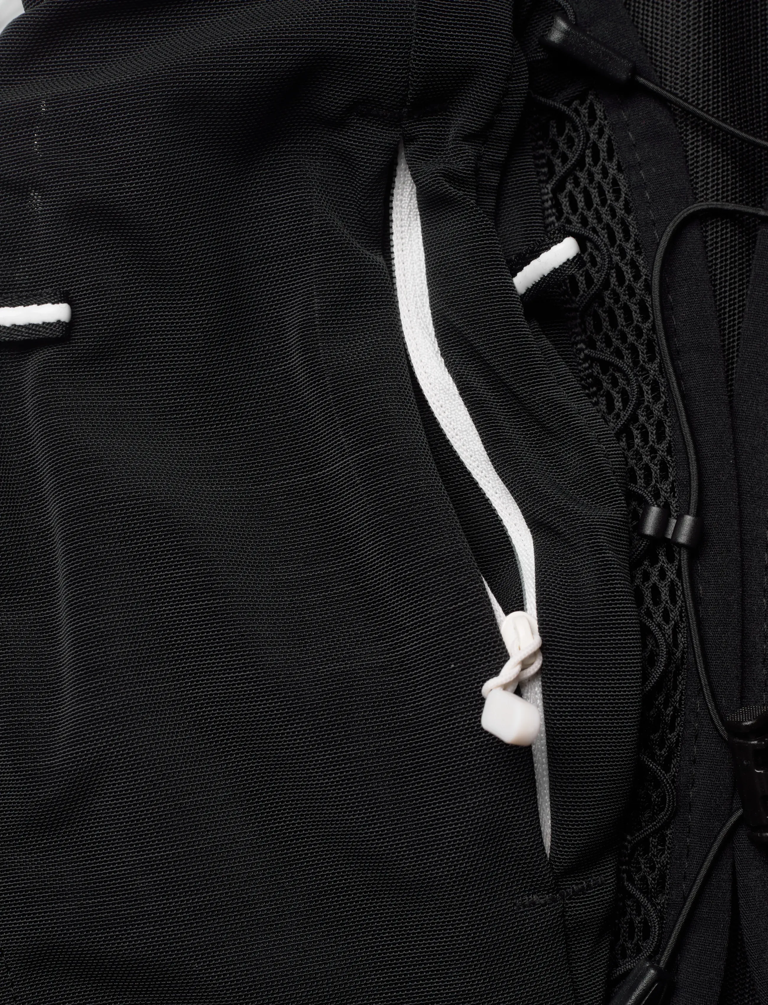 NIKE Equipment - NIKE RUN VEST 5L - laufausrüstung - black/sail/sail - 4