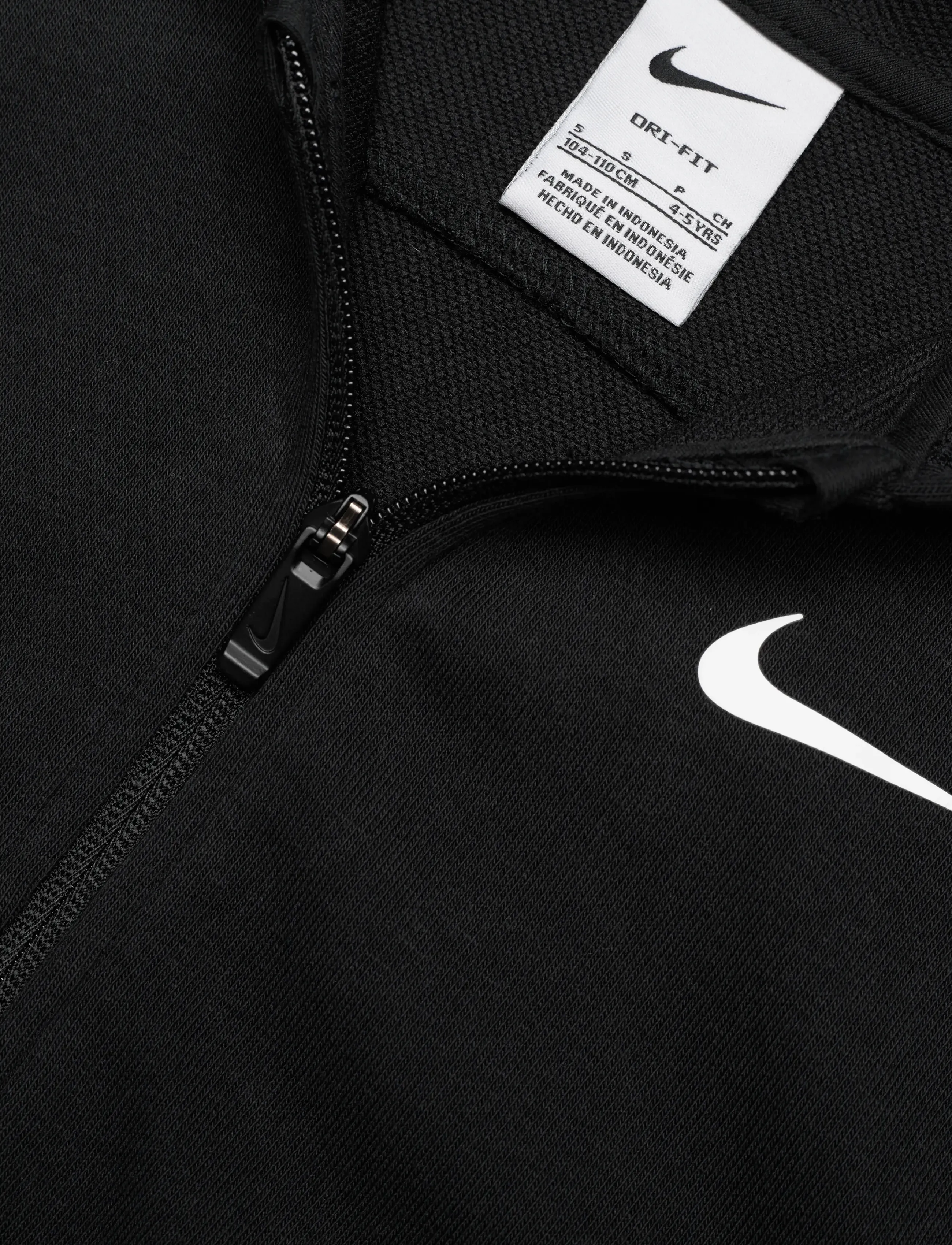 Nike - Nike Pro Essentials Hoodie - hoodies - black - 2