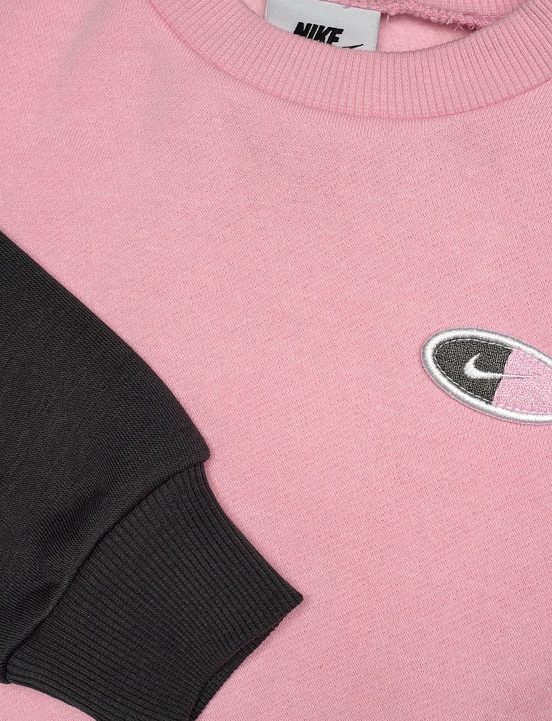 Nike - F8-FLEECE PANT SET - treniņtērpi un divdaļīgi komplekti - medium soft pink - 4