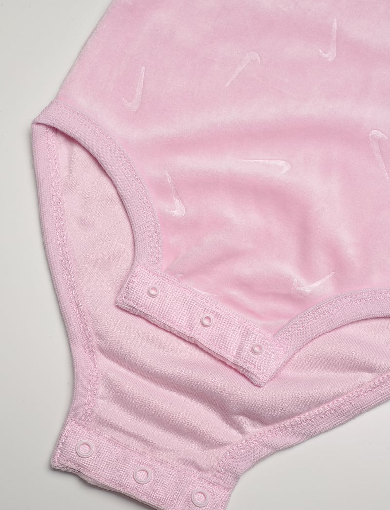 Nike - KP-BODYSUIT PANT SET - langärmelig - pink foam - 3