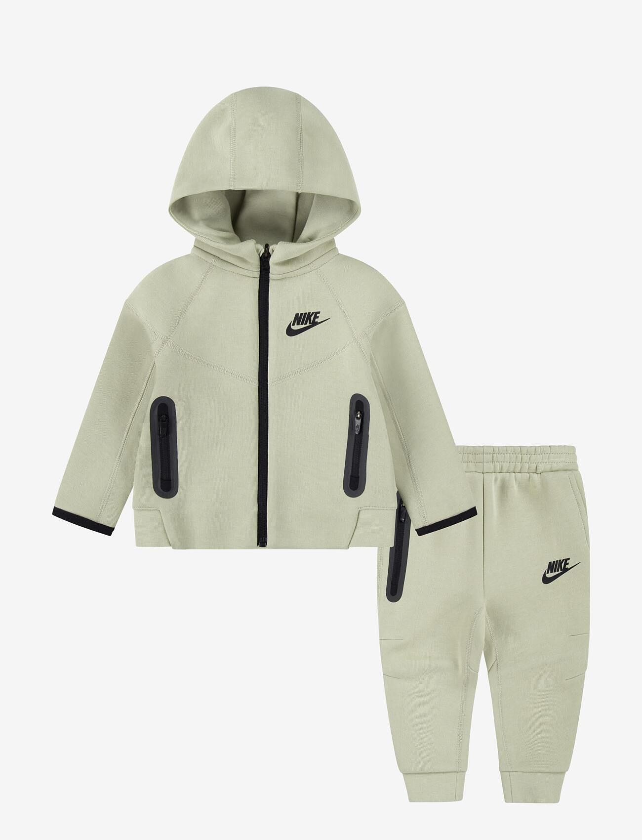 トップス Nike TechFleele Set Nike Vl-tech Fleece Set – dresy – kupuj w Booztlet