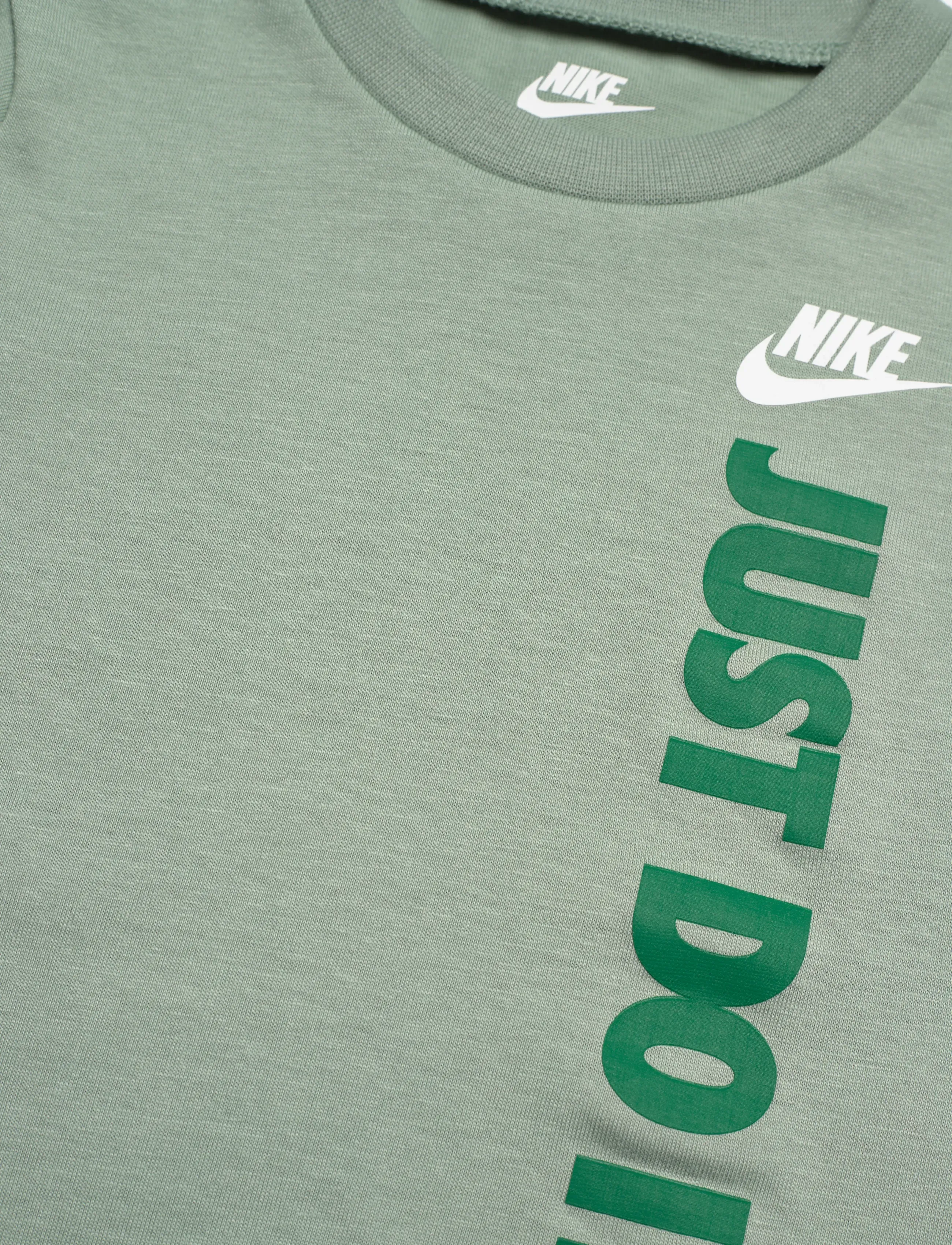 Nike - Nike Sportswear Short Set - matchende sæt - green - 2