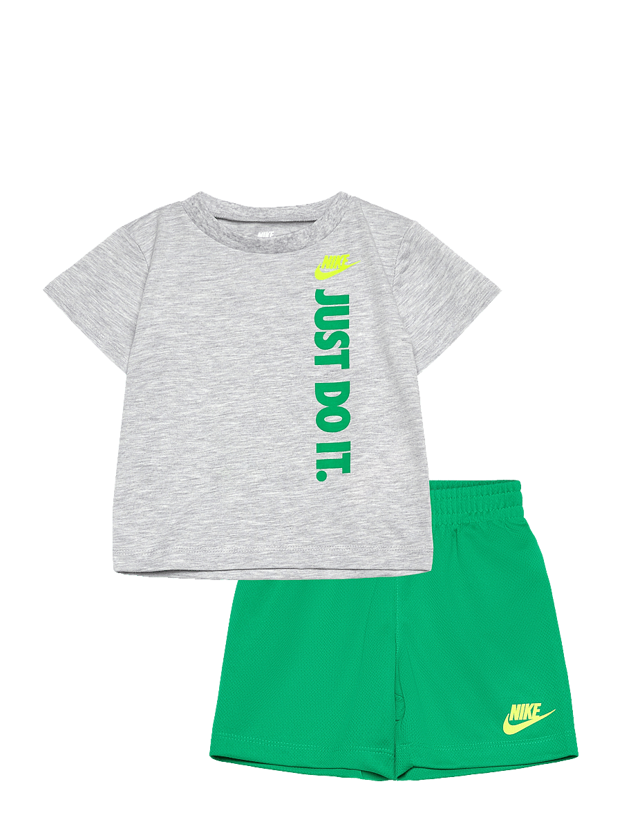 Nike - Nike Sportswear Short Set - 2-osalised komplektid - stadium green - 0