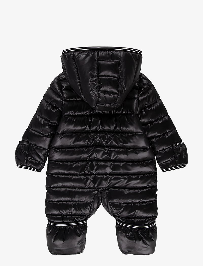 Nike snowsuit deals