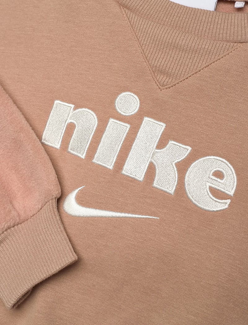 Nike - F8-FLEECE PANT SET - trainingsanzug - green - 2