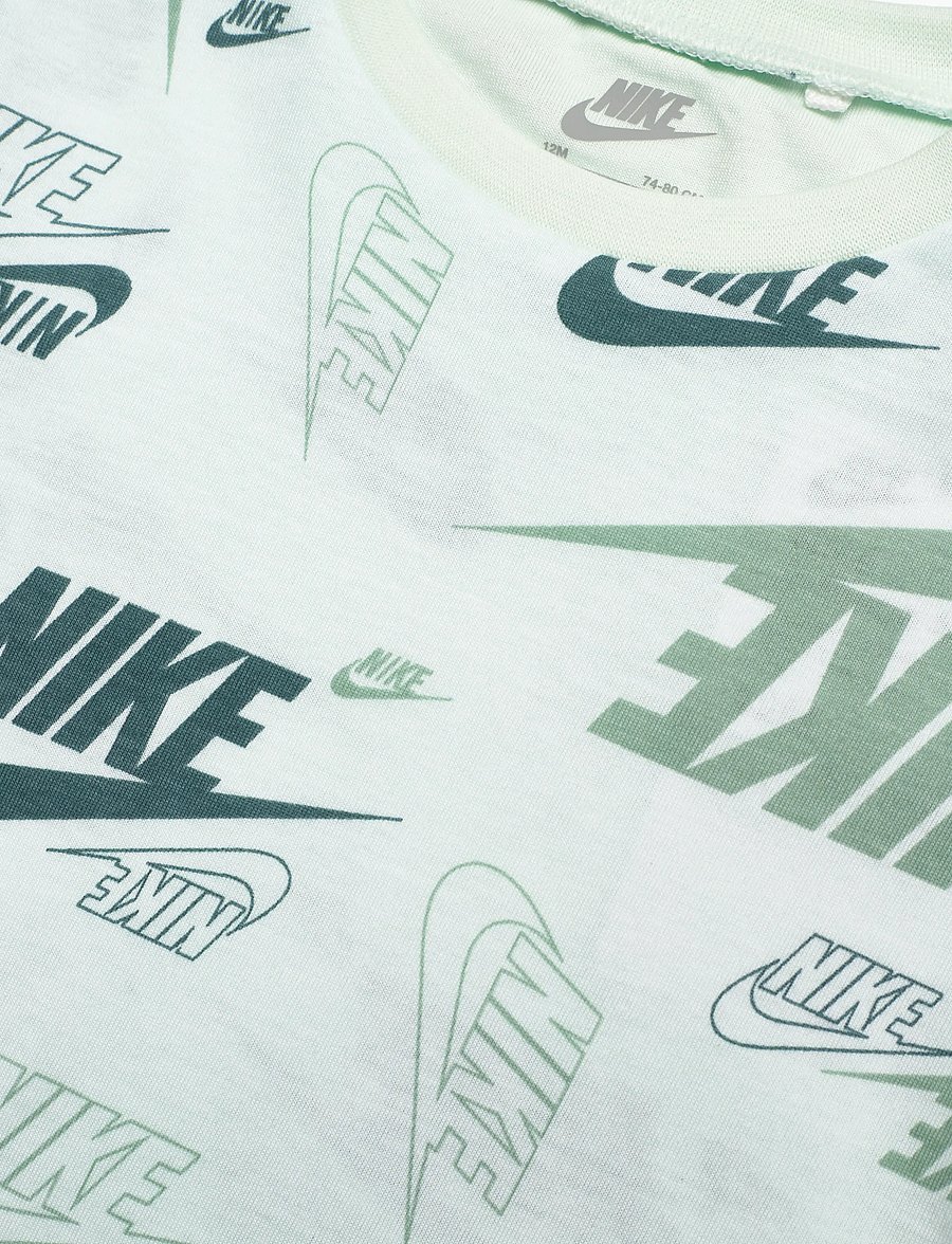 Nike - NIKE TEE & SHORT SET - 2-piece sets - grey - 2