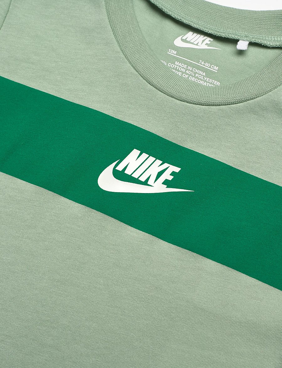 Nike - NIKE SPORTSWEAR FUTURA ICON SHORT SET - 2-delat set - green - 2