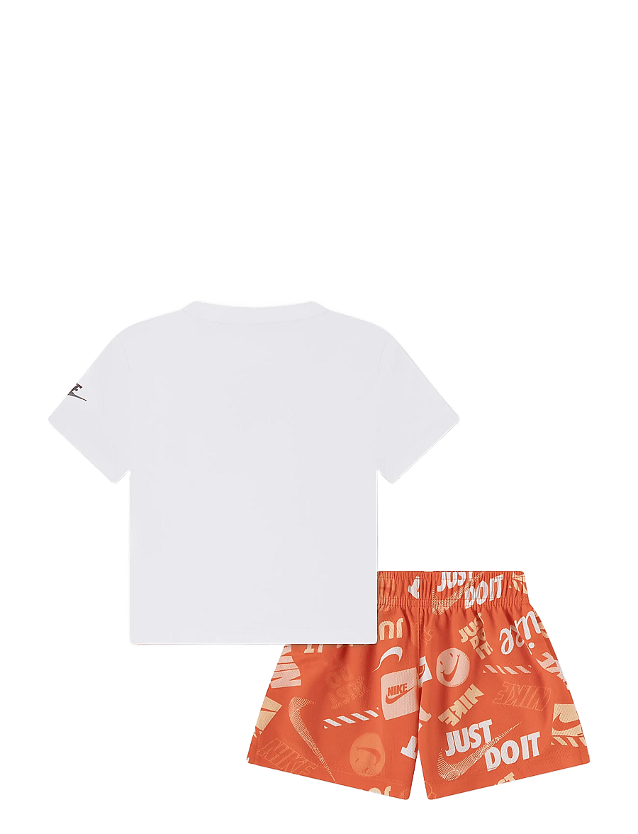 Nike - NIKE SPORTSWEAR TEE & SHORT SET - 2-delat set - orange - 1