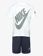 Nike - FUTURA SHORT SET - sets with short-sleeved t-shirt - midnight navy - 0