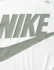 Nike - FUTURA SHORT SET - sets with short-sleeved t-shirt - midnight navy - 4