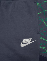 Nike - NKB NSW WINTERIZED CLUB PANT - die niedrigsten preise - thunder blue - 4