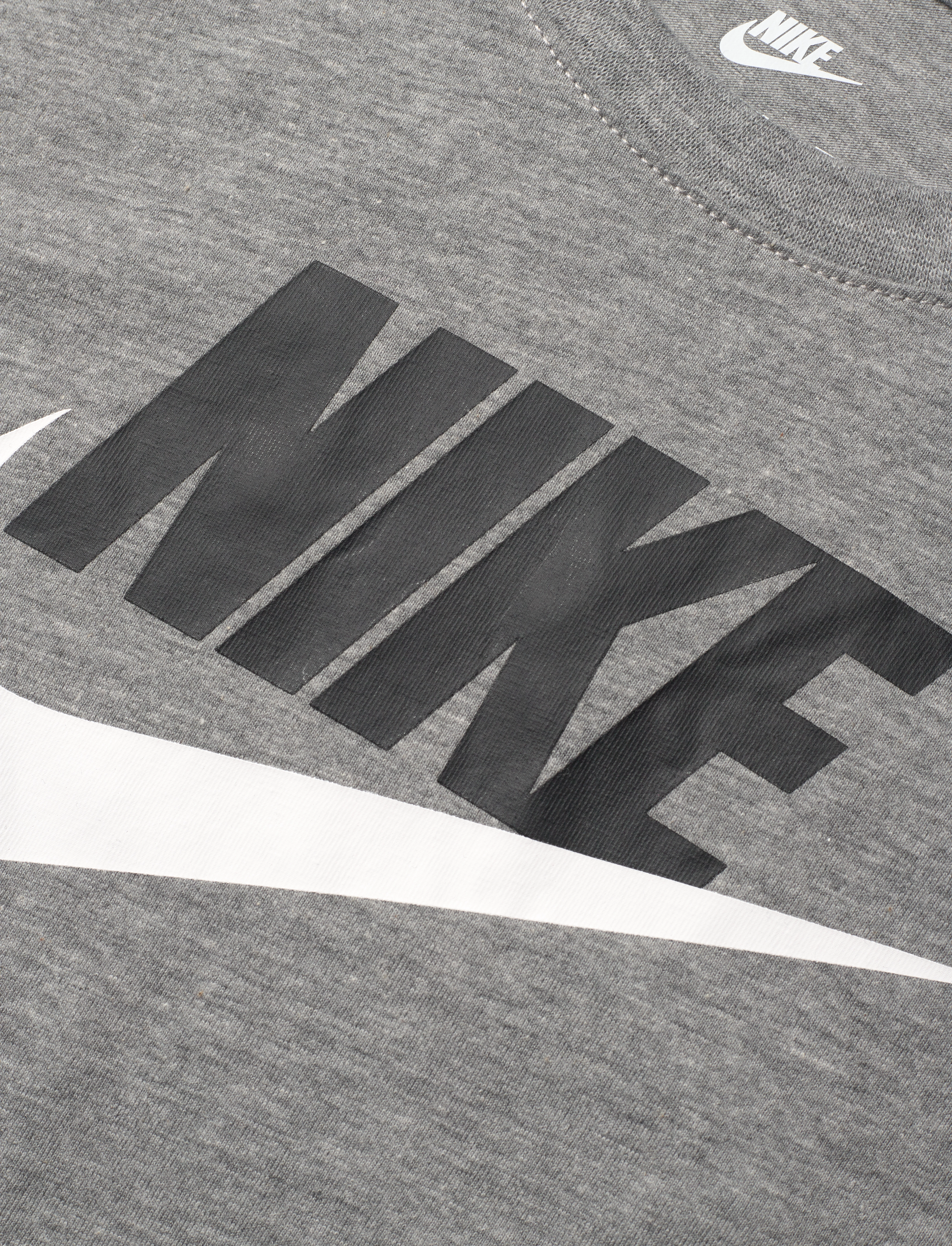 Nike - NIKE SPORTSWEAR TEE - kortærmede t-shirts - carbon heather - 2