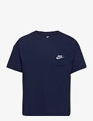 Nike - B NSW RELAXED POCKET TEE - kortärmade t-shirts - midnight navy - 0