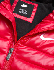 Nike - NKB MID WEIGHT FILL JKT / NKB MID WEIGHT FILL JKT - insulated jackets - university red - 3