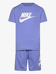 Nike - NKN CLUB TEE & SHORT SET - sets with short-sleeved t-shirt - nike polar - 0