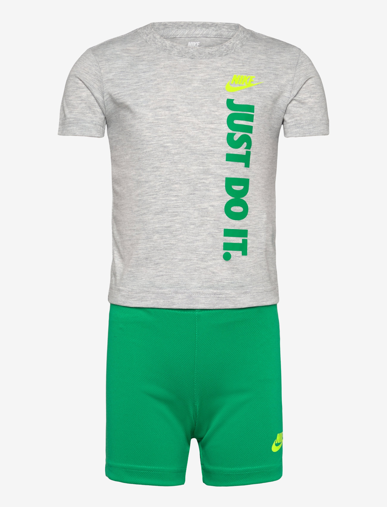 Nike - NKB B NSW GFX FT SHORT SET - matchende sæt - stadium green - 0