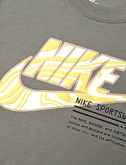 Nike - NKB FUTURA MICRO TEXT TEE / NKB FUTURA MICRO TEXT TEE - t-krekli ar īsām piedurknēm - dark stucco - 2